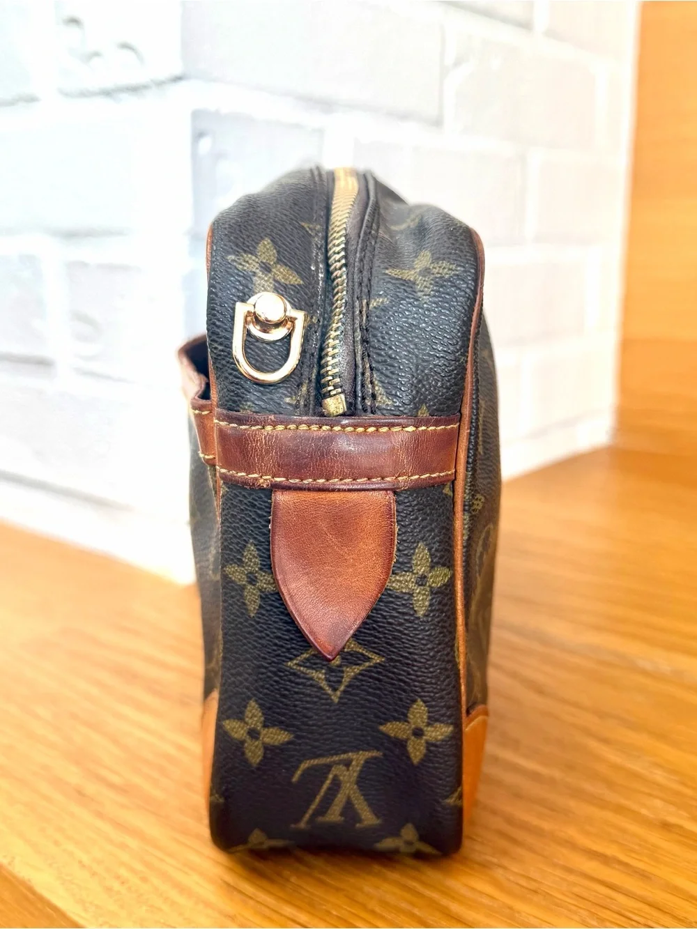 Louis Vuitton Authentic Vintage Compiegne Monogram Clutch / Shoulder Bag